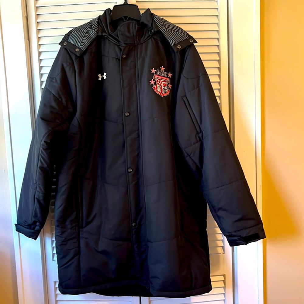 Men’s Vintage Local Soccer Club parka.